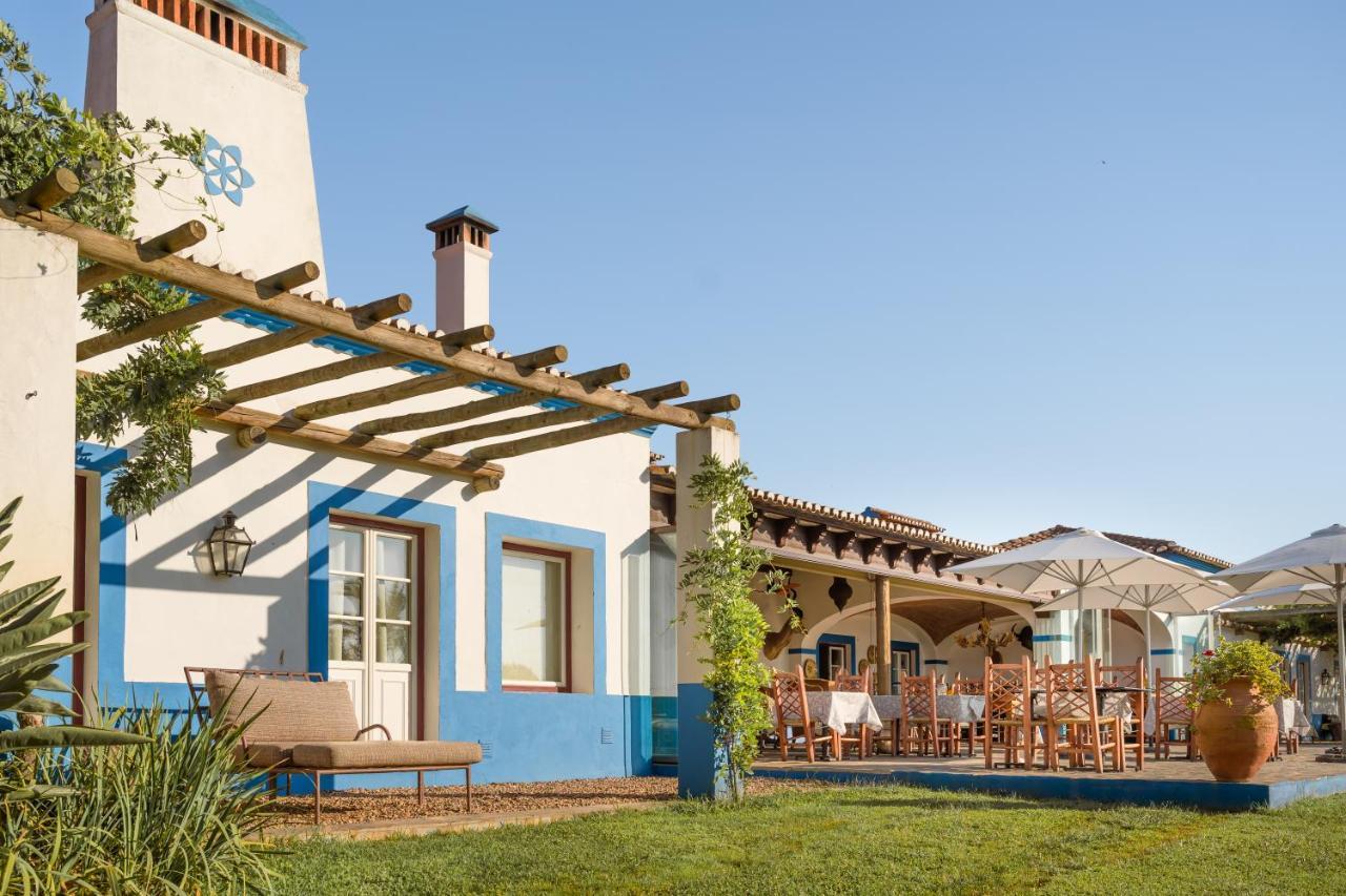 Hotel Vale Do Manantio à Moura Extérieur photo